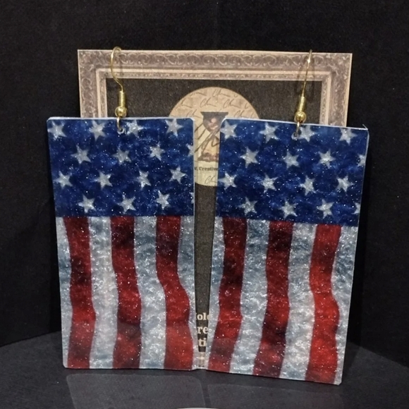 American Flag Earrings - Picture 2 of 3